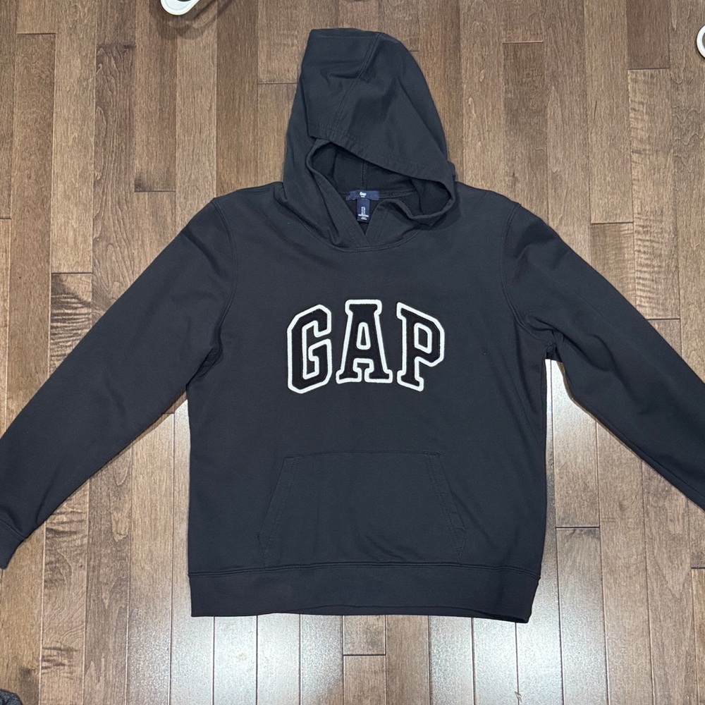 GAP Black Hoodie